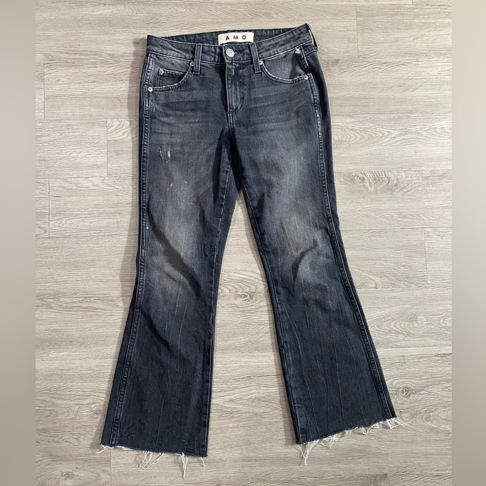 AMO Women's Black Kick Crop Rascal Flare Jeans Raw‎ Hem